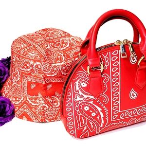 Red Paisley Women's Handbag
